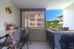 Avenue South Residence (D3), Apartment #580228701